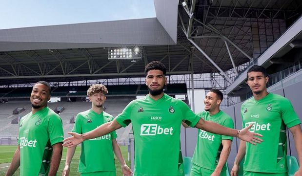 开云体育官网-法国杯倒计时，深圳男篮今夜外线爆发，细节引发关注，目标明确，年轻球员得到机会的简单介绍