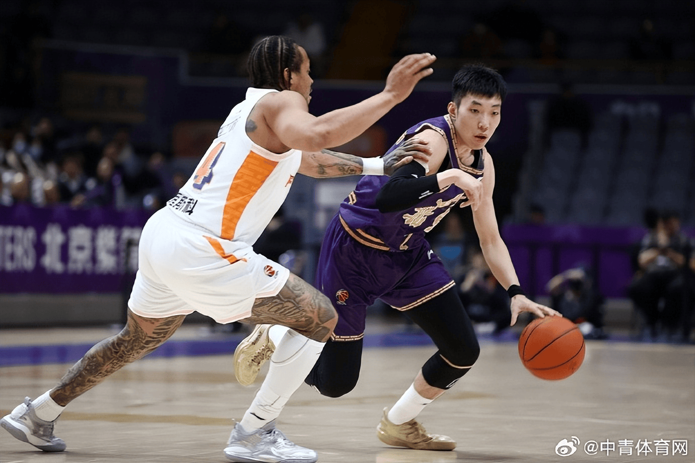 开云体育官网-关于清晨托特纳姆绝杀压哨——CBA季后赛节点到来；更衣室稳定；纪律约束更严格的信息